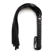 Trust leather bondage kit, hardware detail